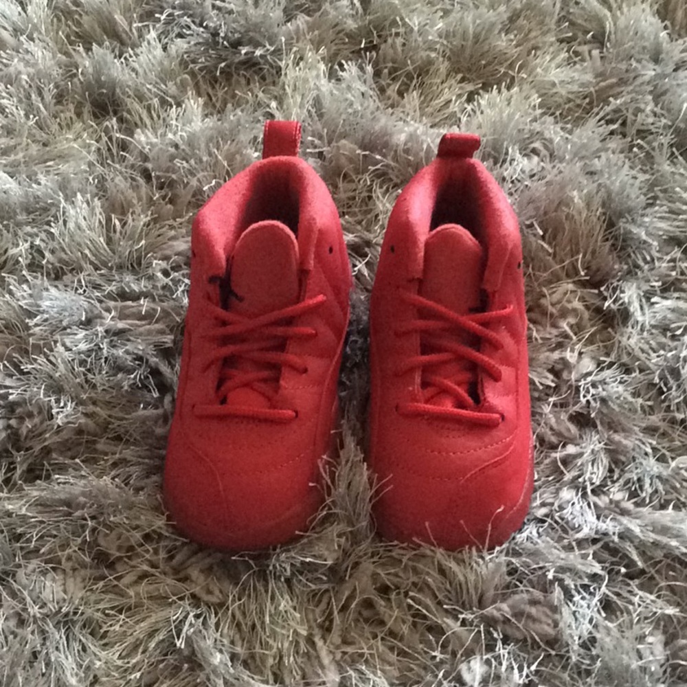 Shoes - Picture 3 of 3